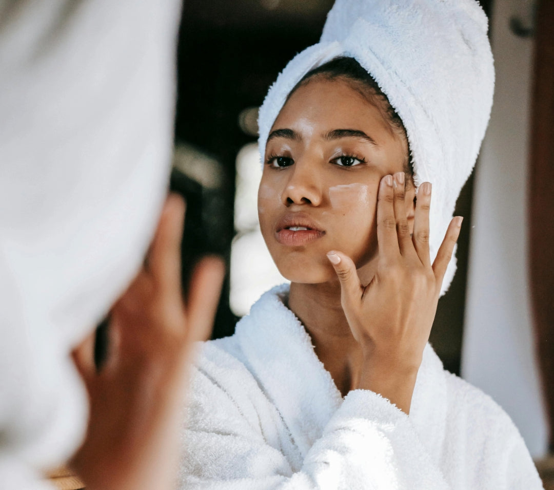 Morning vs. Night: Crafting a Teen Skincare Routine for All-Day Protection